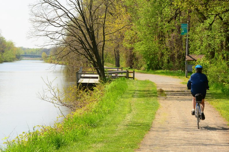 erie canalway trail