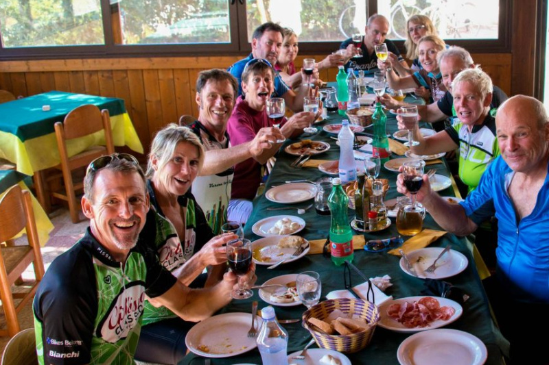 carb intake for cyclists
